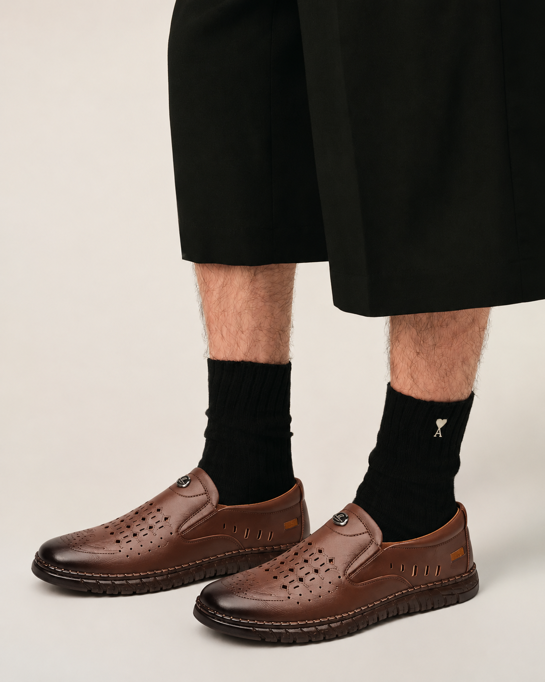 FLORIAN | Perforated Slip-On Loafers