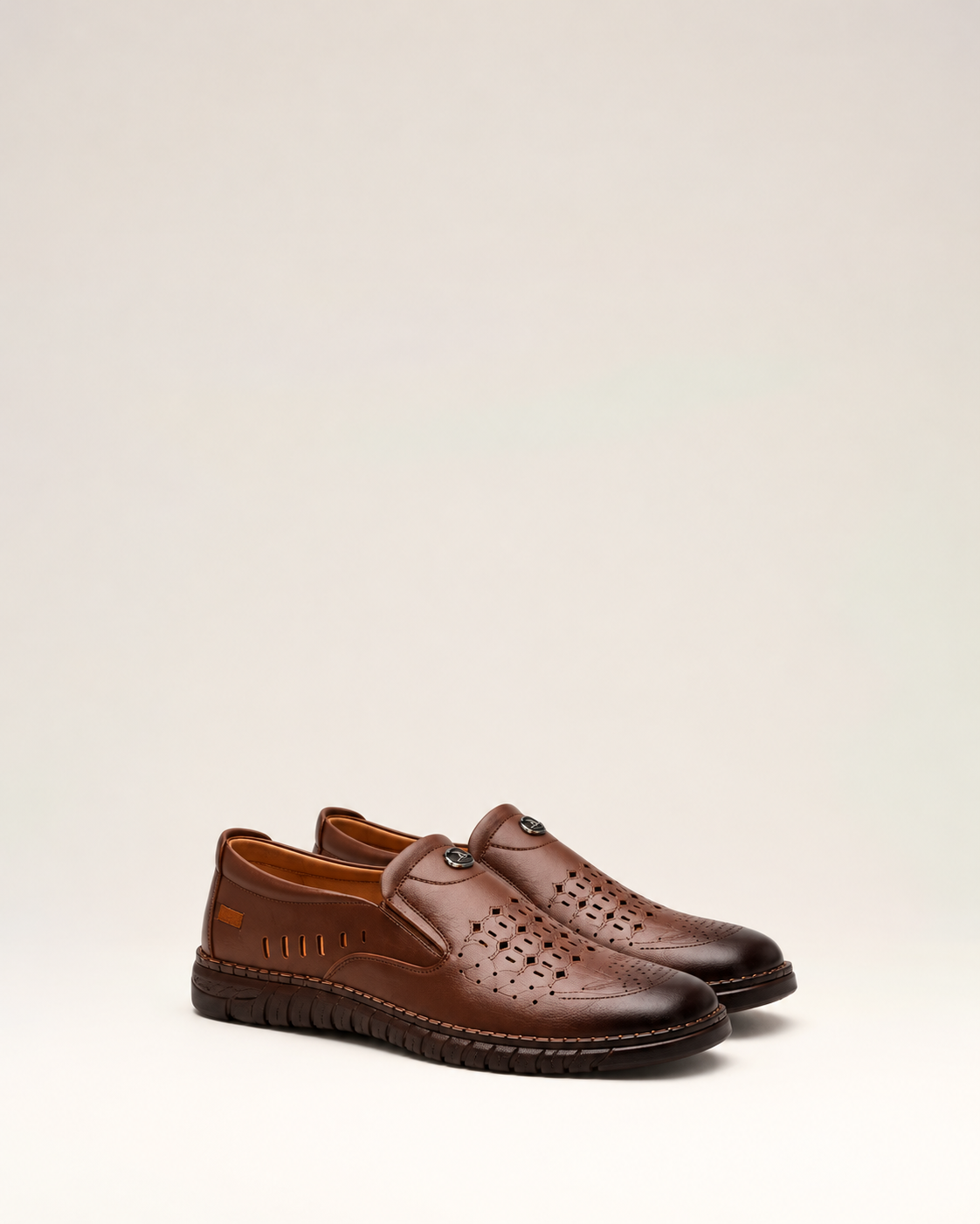 FLORIAN | Perforated Slip-On Loafers