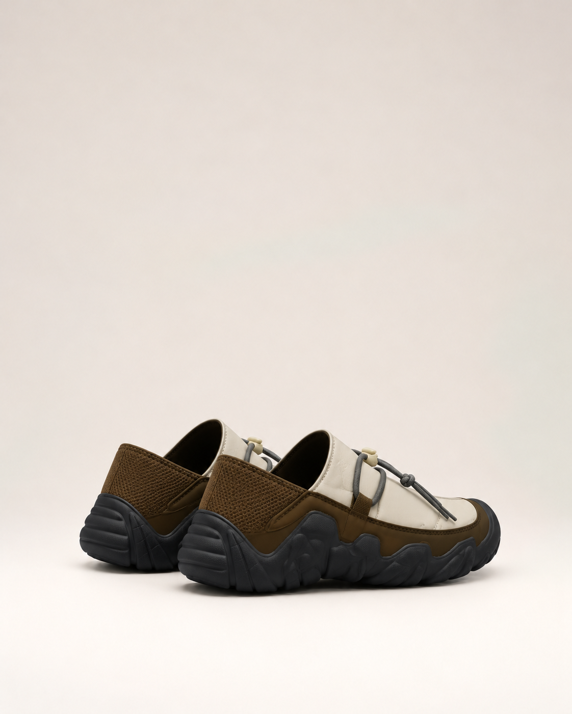 SERCEAU | Sculpted Trail Sneakers