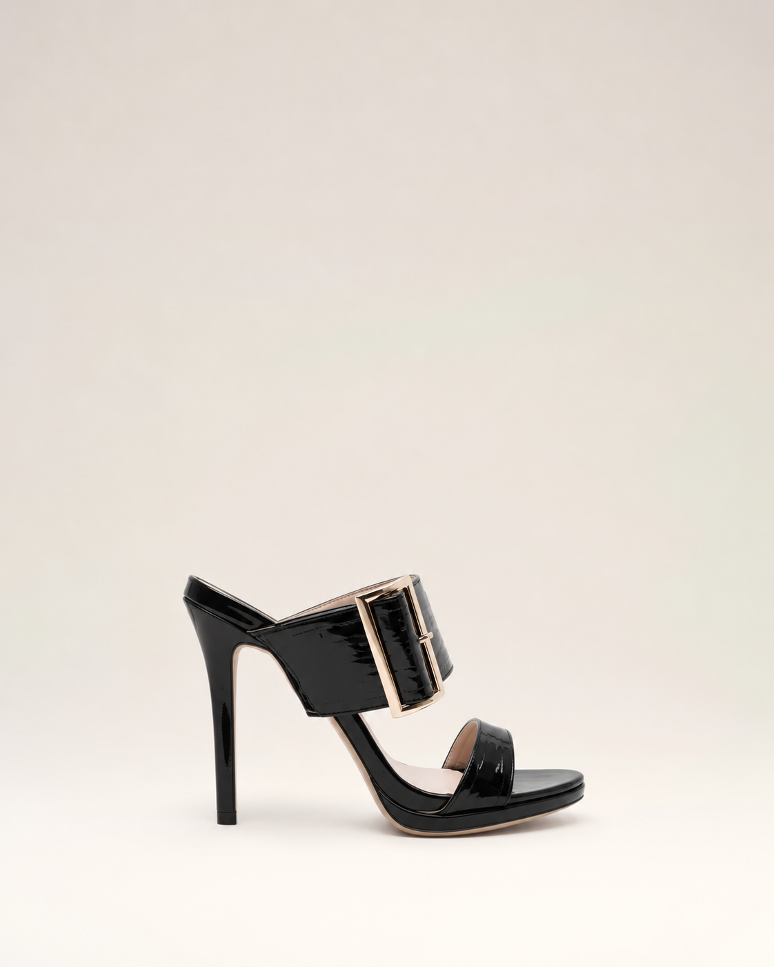 ISADORA | Statement Buckle Heels