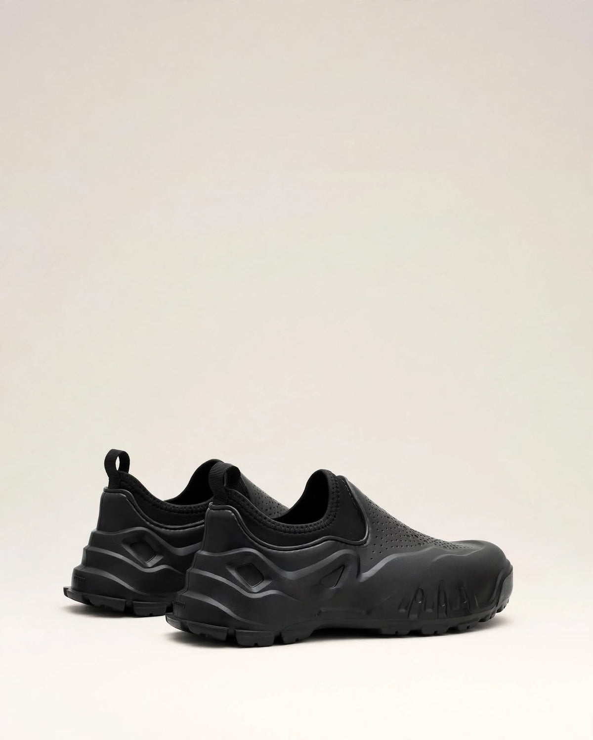 MAXENCE | The Urban Slip-On Sneakers