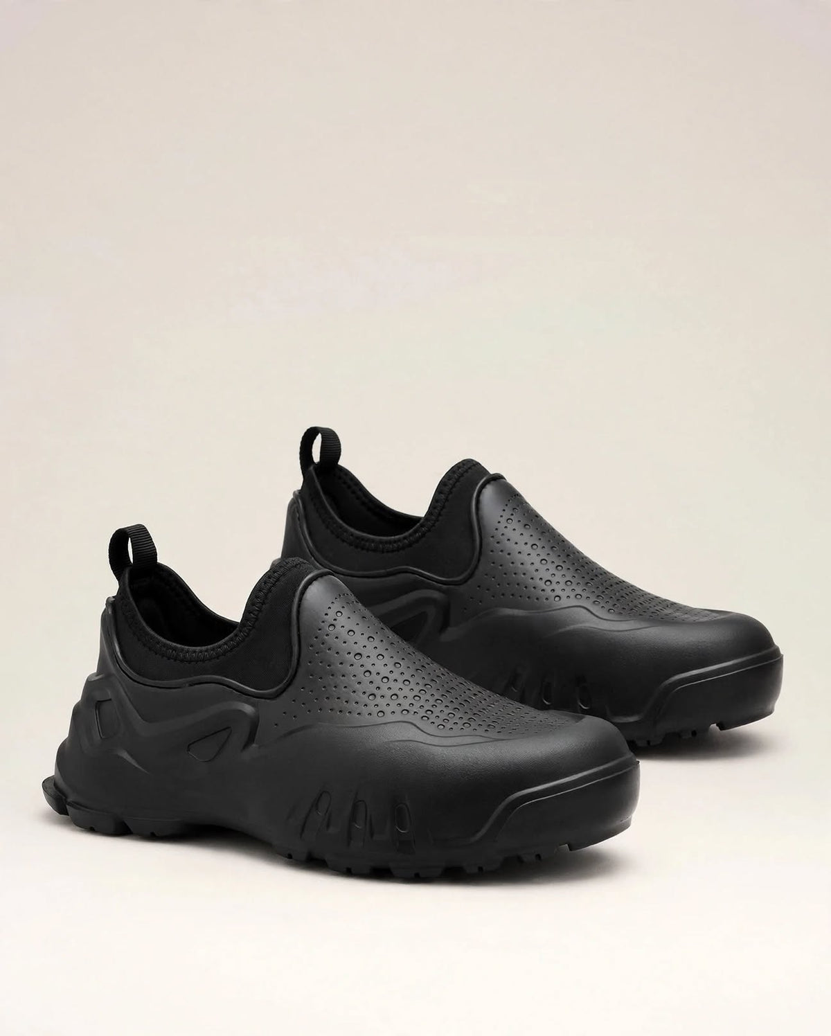 MAXENCE | The Urban Slip-On Sneakers