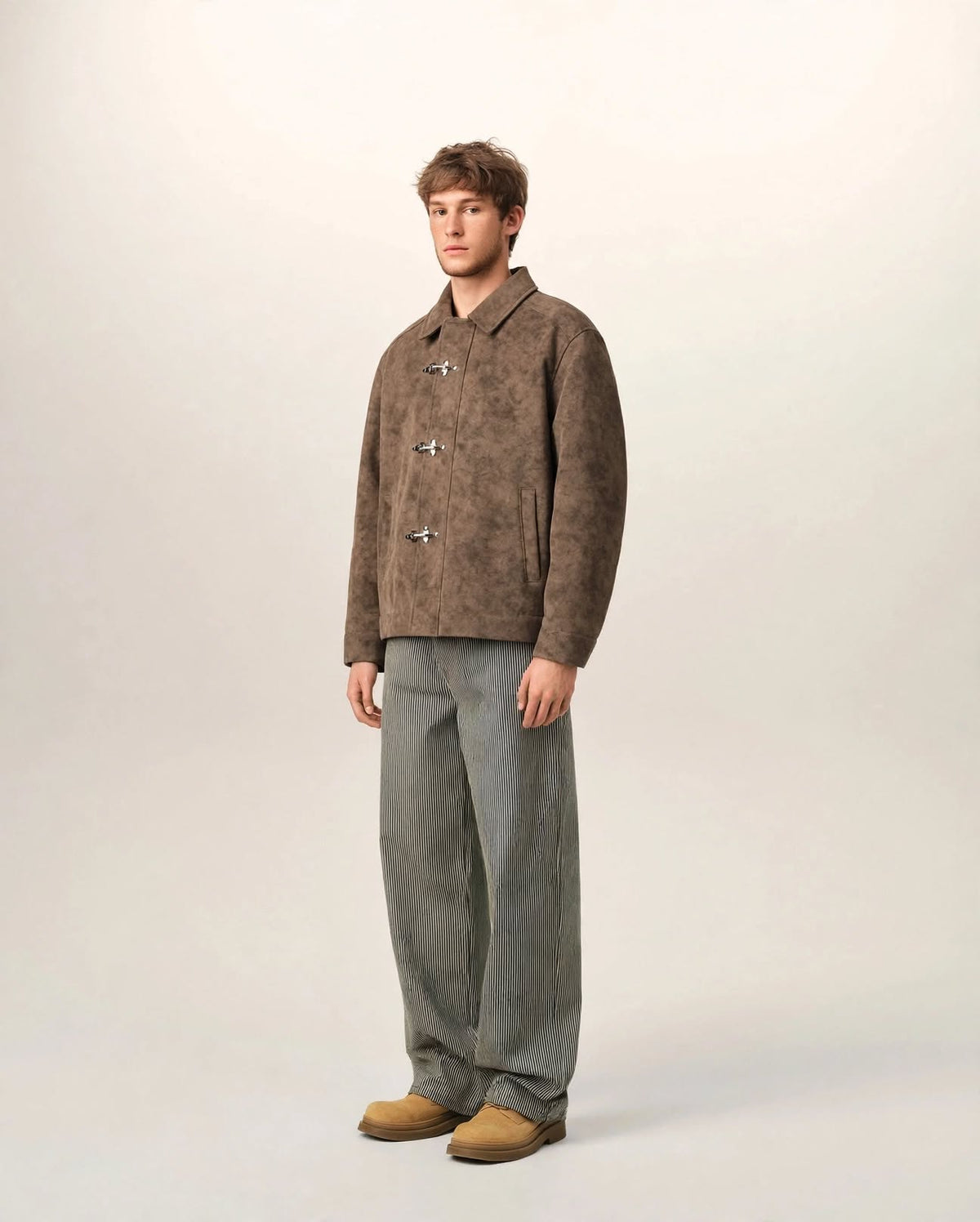 AMADEO | The Suede-Effect Clasp Jacket