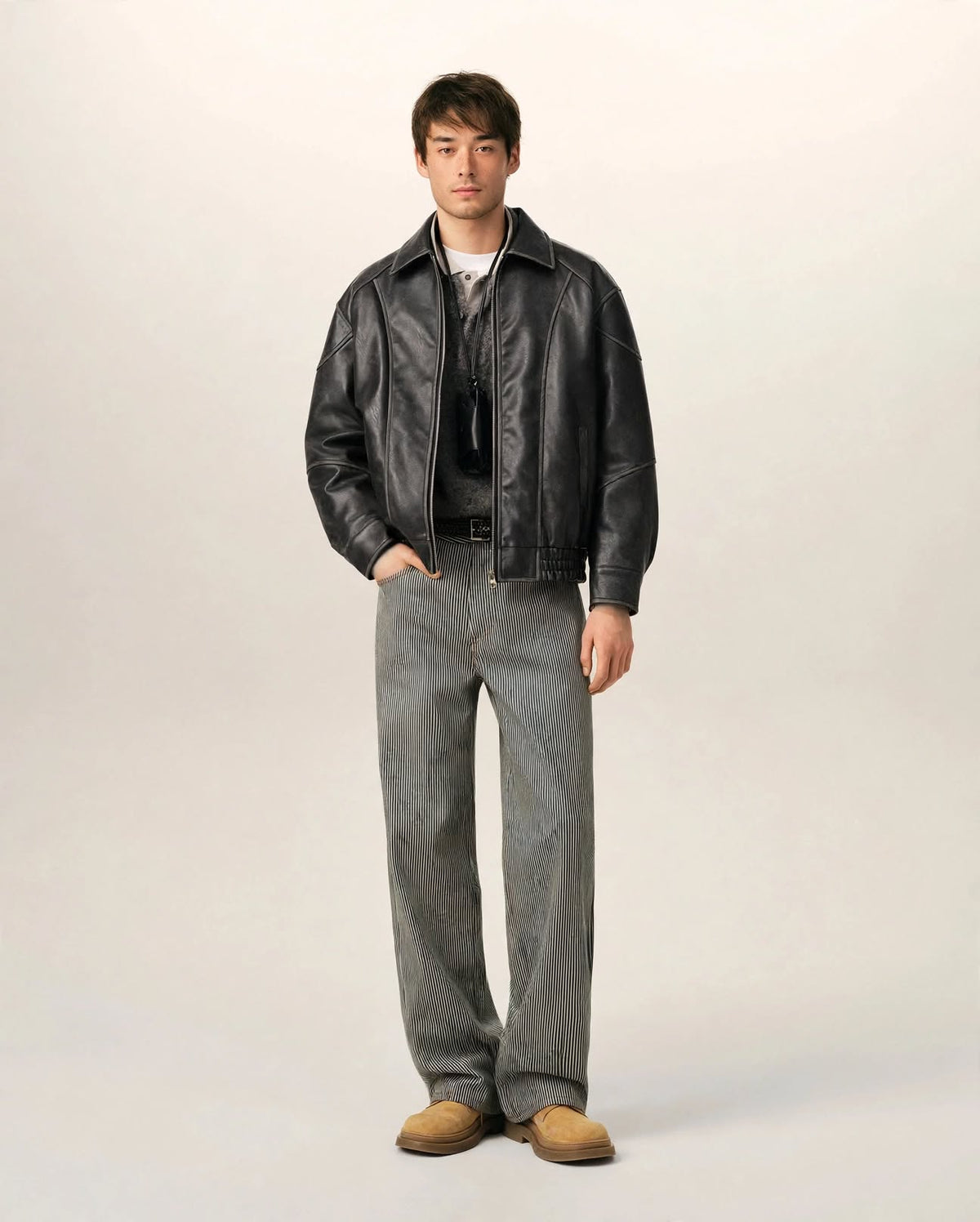 VALÉRIEN | The Vintage Leather Jacket