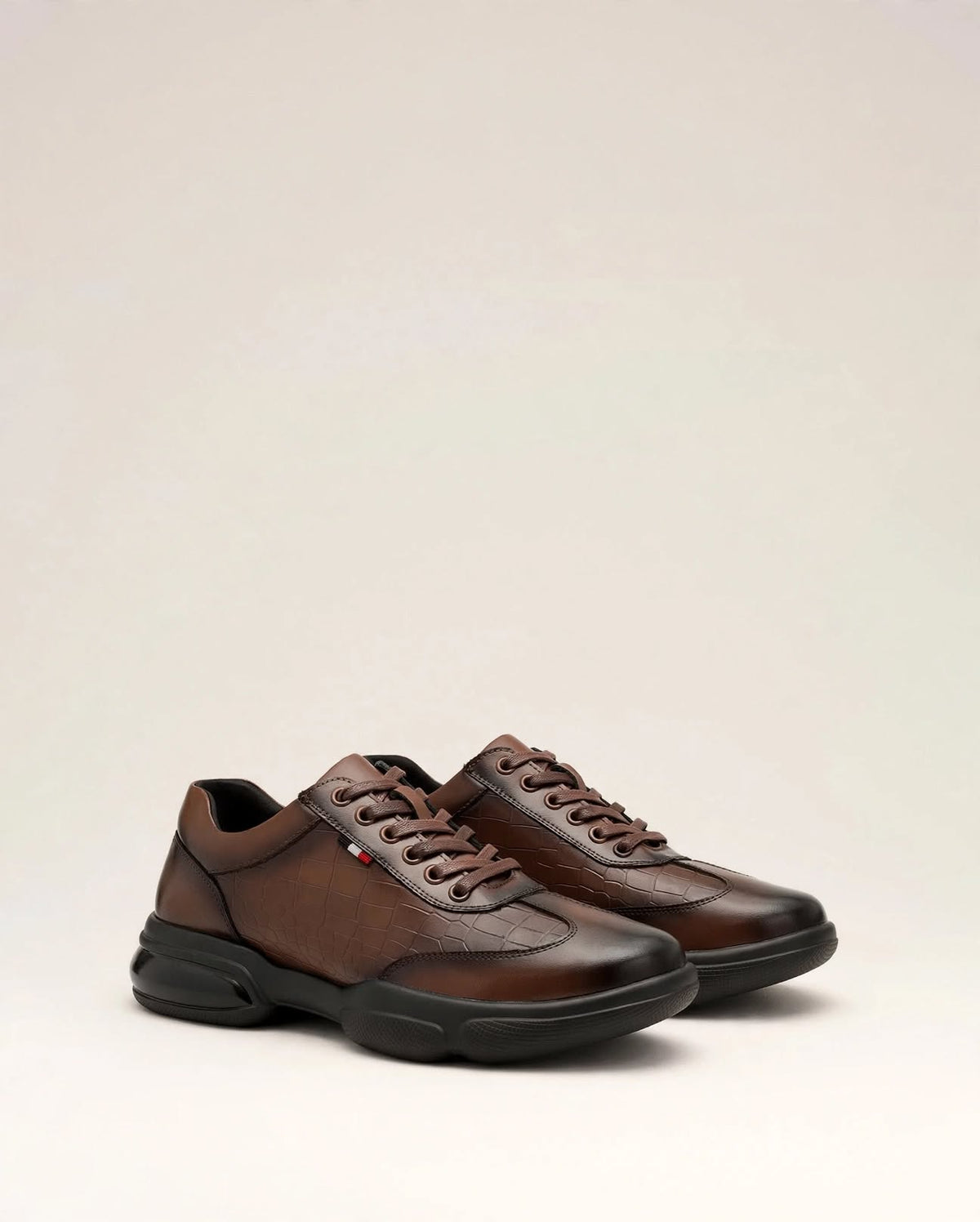 JULES | The Embossed Leather Sneakers
