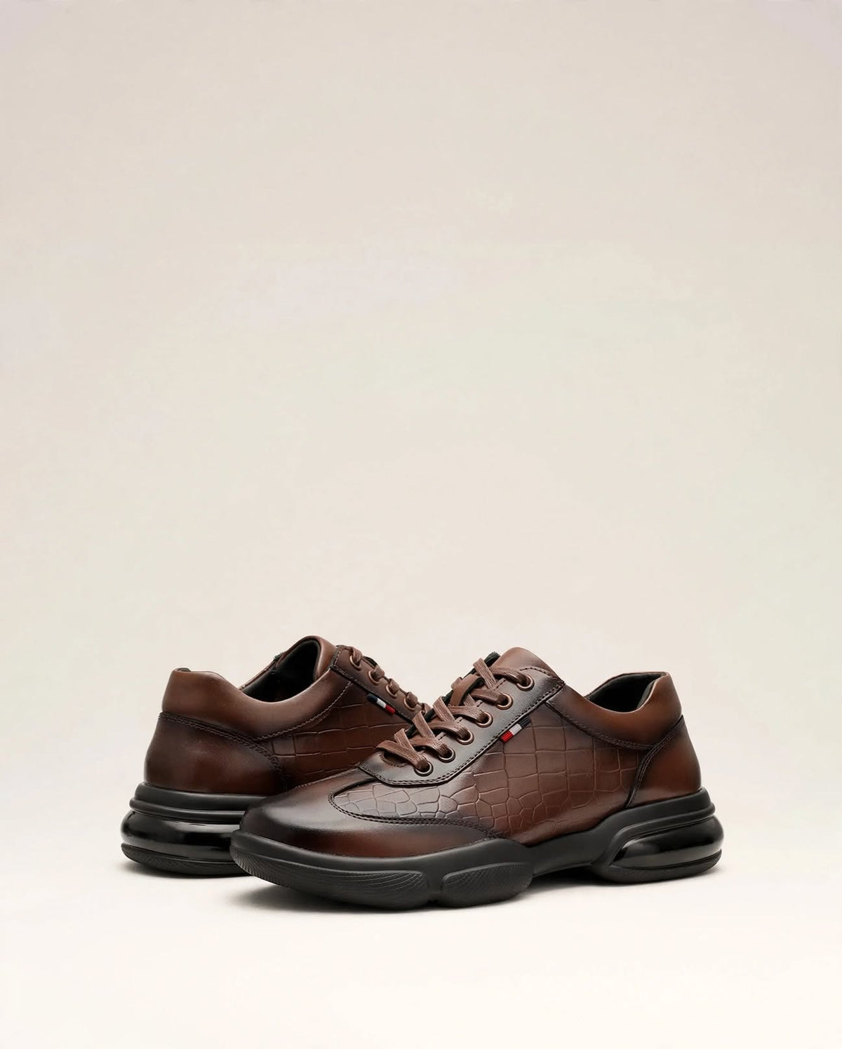 JULES | The Embossed Leather Sneakers